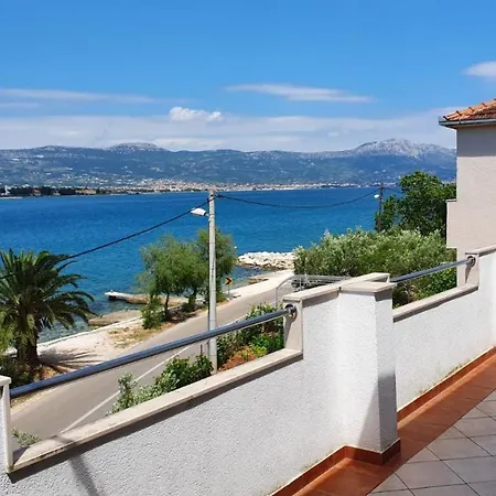 Apartment Nikica Trogir Exterior photo